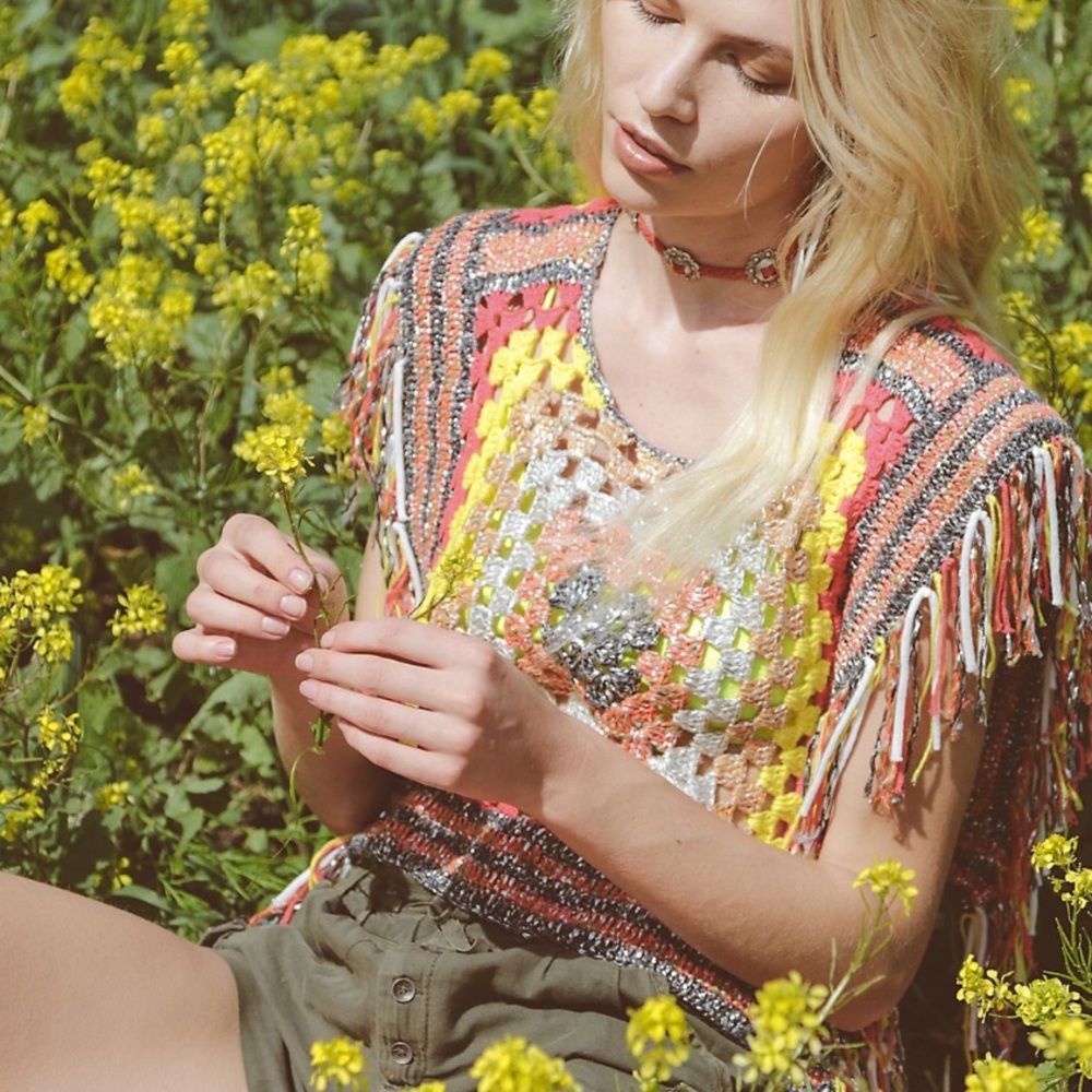 Festival crochet pullover